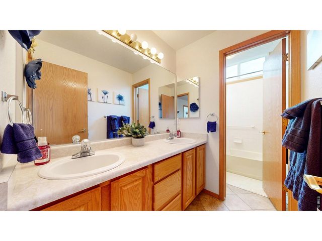 549 Arrowhead Dr, Loveland, CO 80537