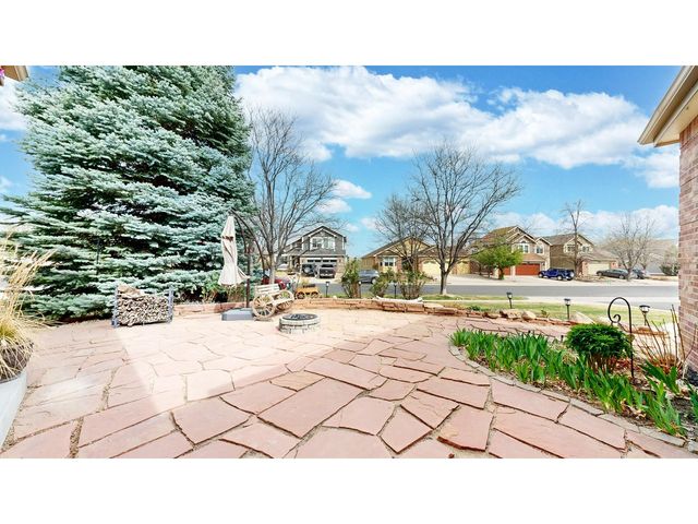 549 Arrowhead Dr, Loveland, CO 80537