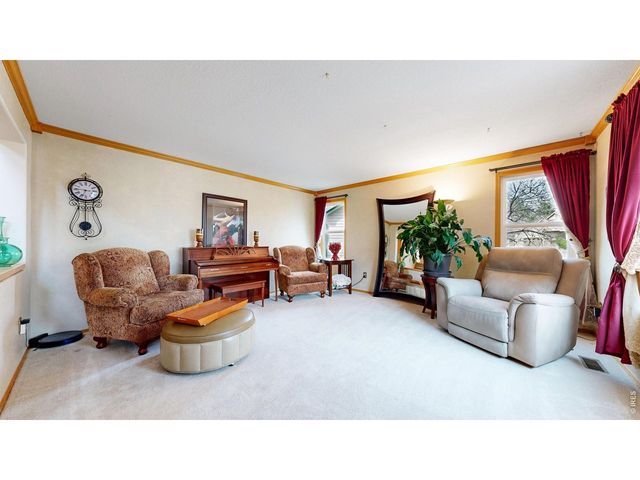 549 Arrowhead Dr, Loveland, CO 80537