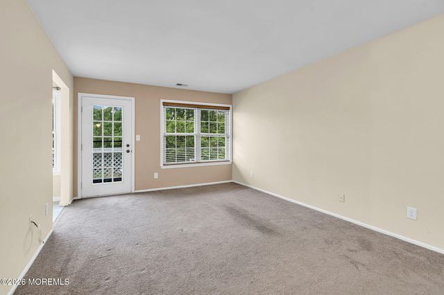 366 Sequoia Court, Howell, NJ 07731