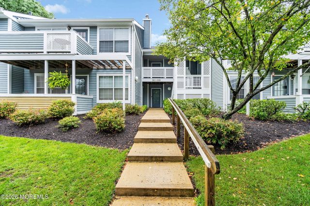 366 Sequoia Court, Howell, NJ 07731