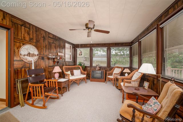 207 N Pine River Street, Ithaca, MI 48847