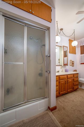 207 N Pine River Street, Ithaca, MI 48847