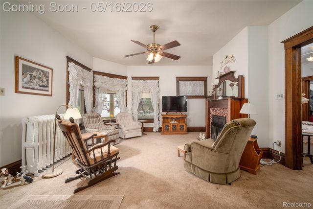 207 N Pine River Street, Ithaca, MI 48847