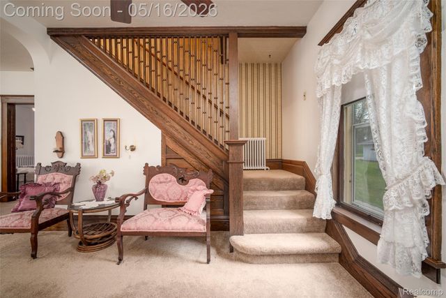 207 N Pine River Street, Ithaca, MI 48847