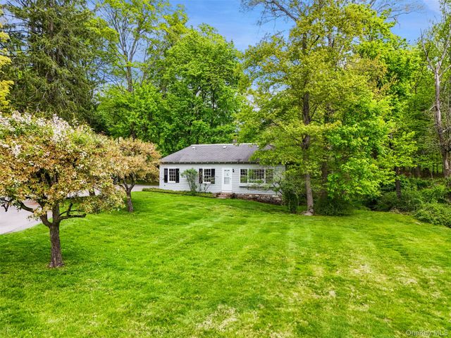 233 Mclain Street, Bedford Corners, NY 10549