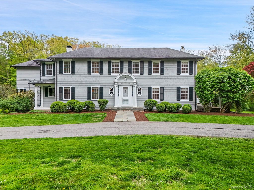233 Mclain Street, Bedford Corners, NY 10549