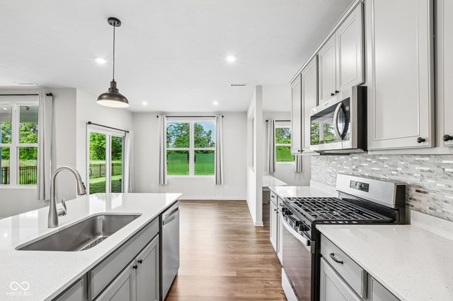766 Adler Drive, Avon, IN 46123