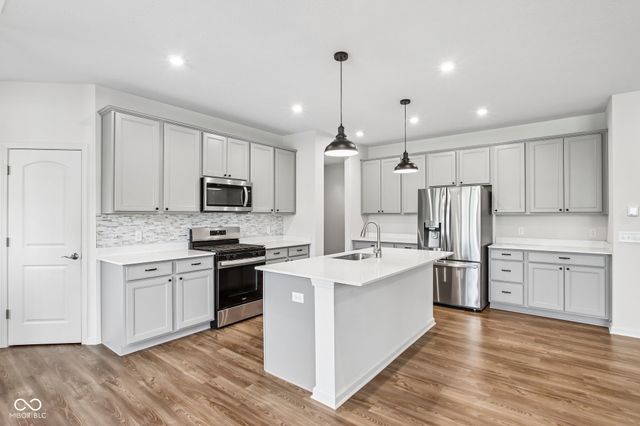 766 Adler Drive, Avon, IN 46123