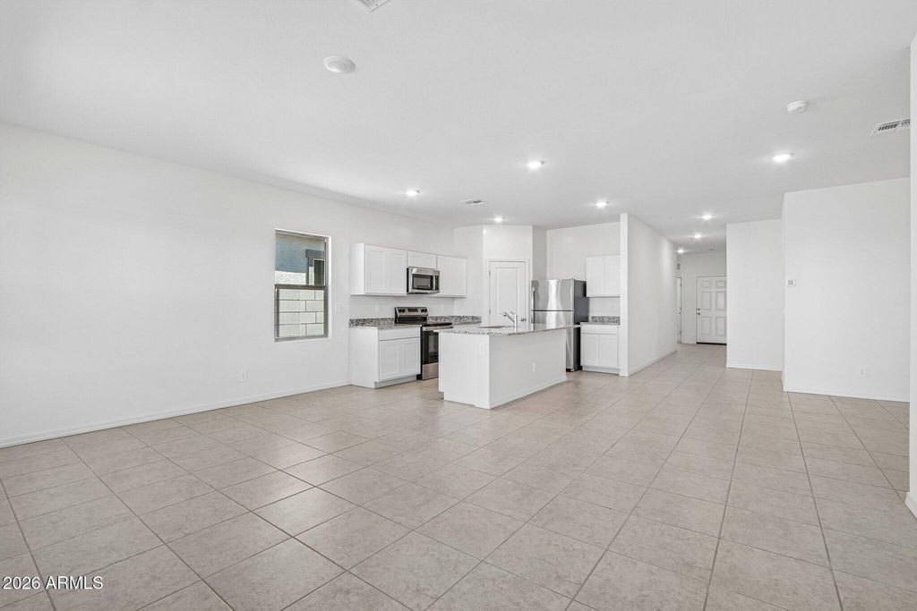 4642 N GRACE Lane, Phoenix, AZ 85037 — photo 3
