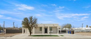 1212 Brownlee Avenue, Las Cruces, NM 88005