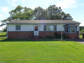 928 Shillelagh RD, Chesapeake, VA 23323
