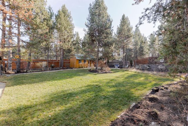 17253 Widgeon Drive, Bend, OR 97707