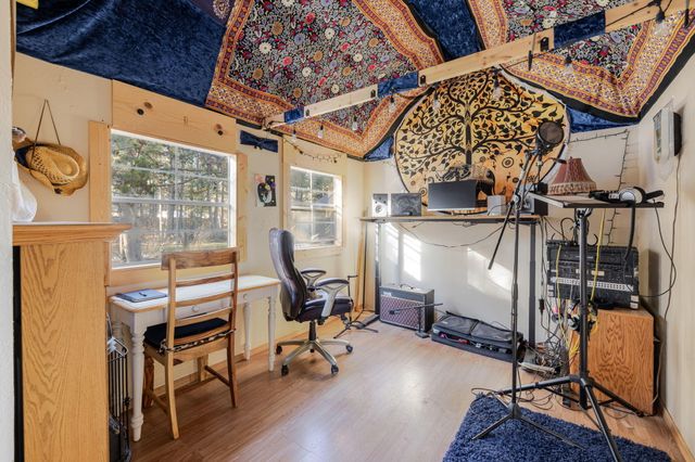 17253 Widgeon Drive, Bend, OR 97707