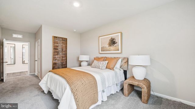 277 HEATHER LN, Staunton, VA 24401