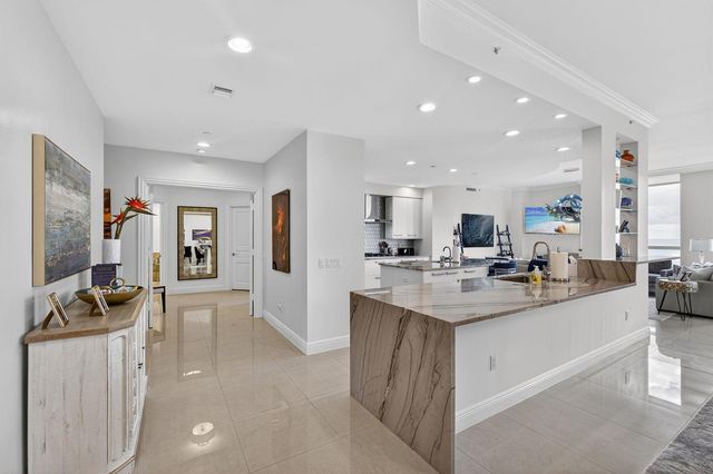 3800 N Ocean Drive 2050, Singer Island, FL 33404