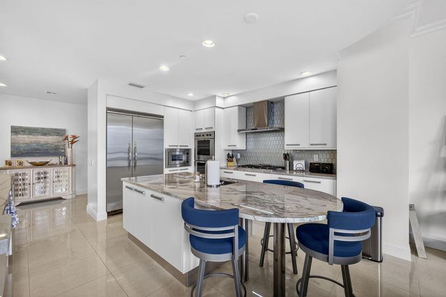 3800 N Ocean Drive 2050, Singer Island, FL 33404