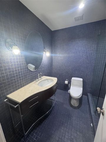 4512 Dickson Street, Houston, TX 77007