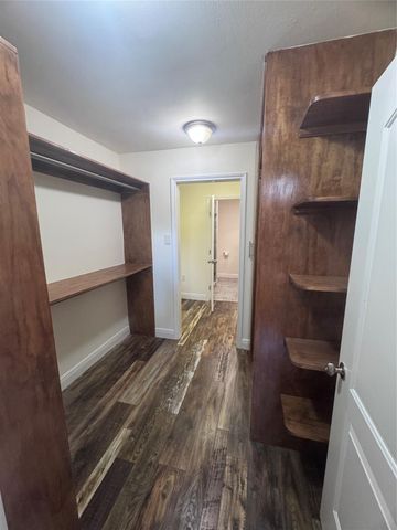4512 Dickson Street, Houston, TX 77007