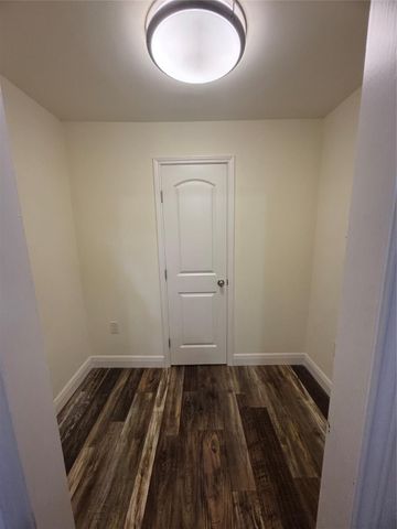 4512 Dickson Street, Houston, TX 77007