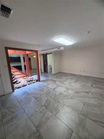 4512 Dickson Street, Houston, TX 77007