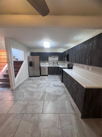 4512 Dickson Street, Houston, TX 77007
