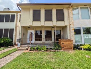 4512 Dickson Street, Houston, TX 77007
