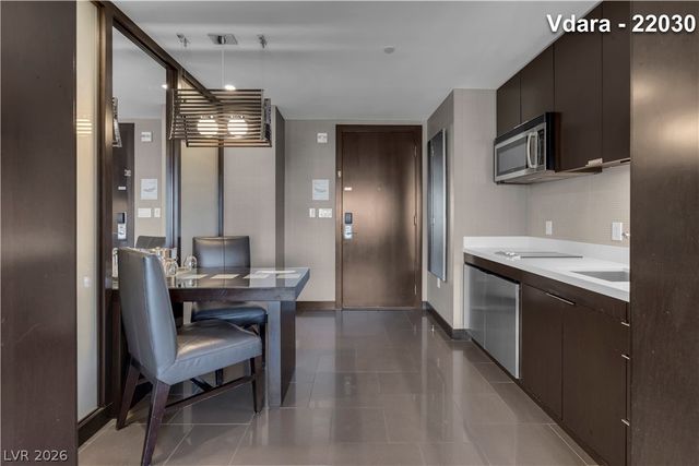 2600 West Harmon Avenue 22030, Las Vegas, NV 89158