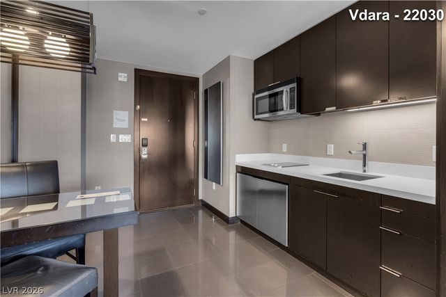 2600 West Harmon Avenue 22030, Las Vegas, NV 89158