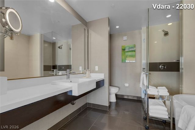 2600 West Harmon Avenue 22030, Las Vegas, NV 89158