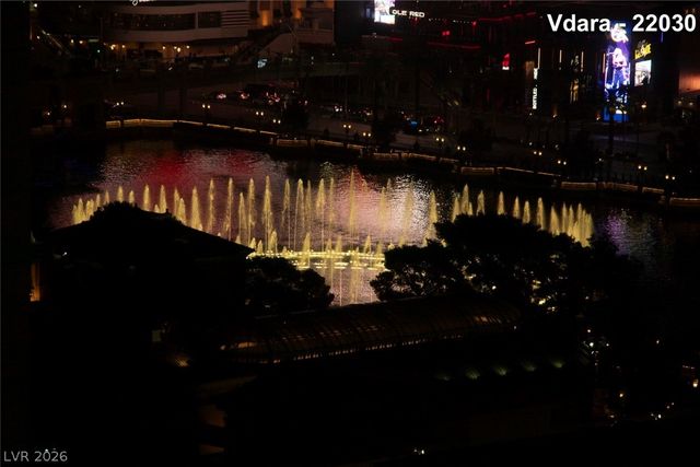 2600 West Harmon Avenue 22030, Las Vegas, NV 89158