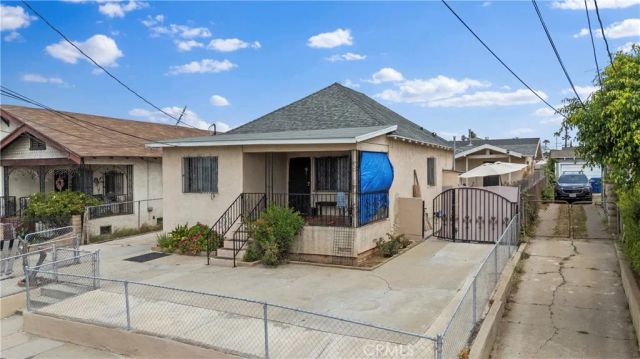 3065 E 6th, Los Angeles, CA 90023