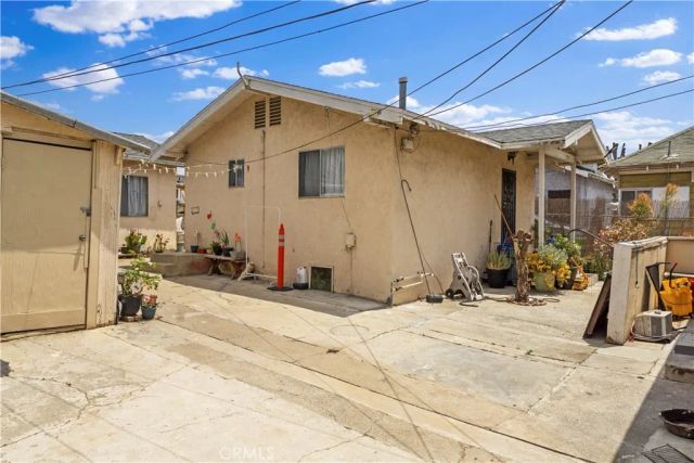 3065 E 6th, Los Angeles, CA 90023