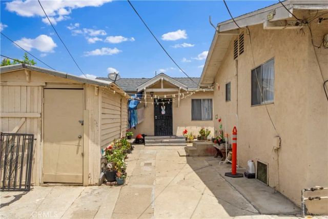 3065 E 6th, Los Angeles, CA 90023