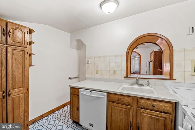 1715 BYRD ST, Baltimore, MD 21230