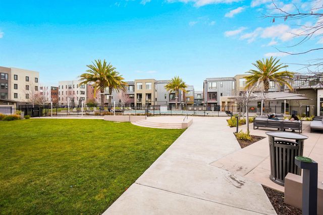 45039 Insight St 1004, Fremont, CA 94538