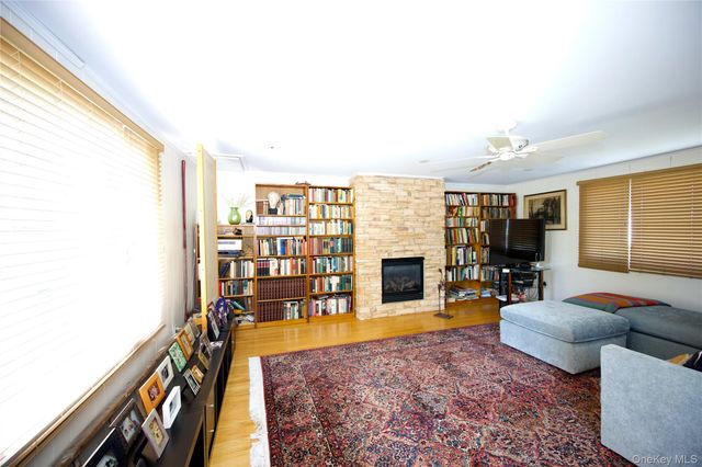 9 Ramsey Road, Great Neck, NY 11023