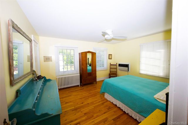 9 Ramsey Road, Great Neck, NY 11023