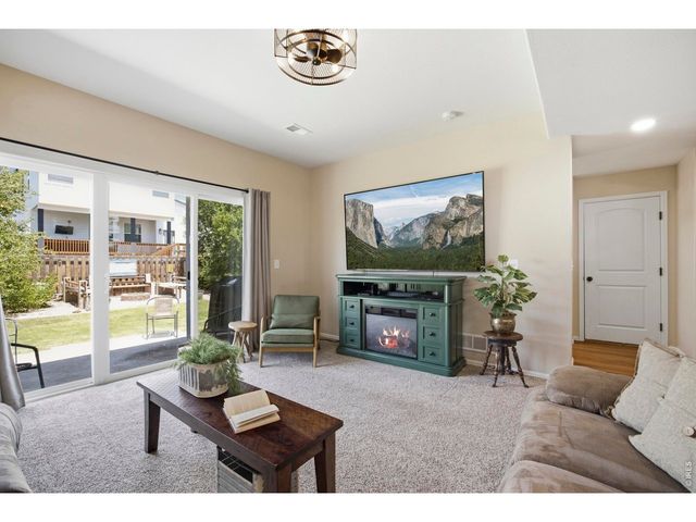 4502 Emerald Bay Ln, Wellington, CO 80549