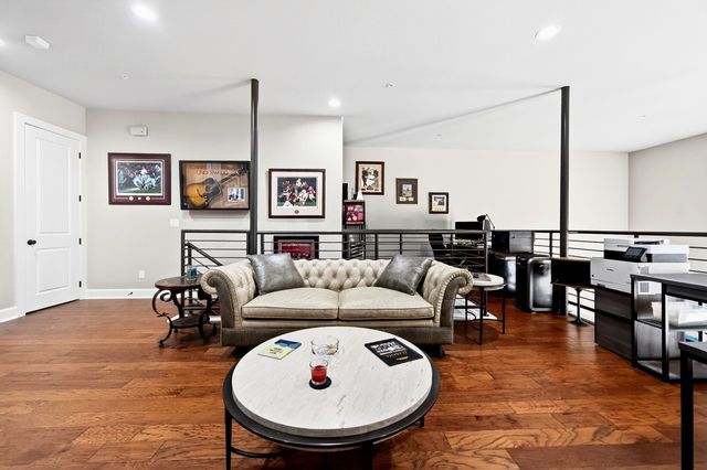 555 Via Amalfi 203, Irving, TX 75039