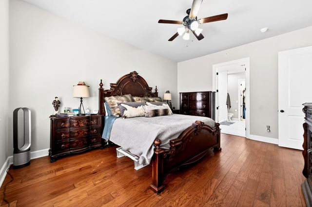 555 Via Amalfi 203, Irving, TX 75039