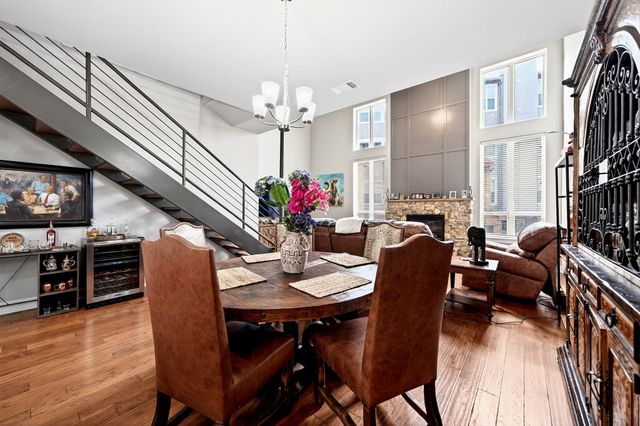 555 Via Amalfi 203, Irving, TX 75039