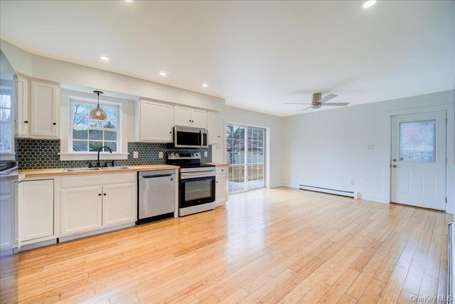 43 North Road, Tillson, NY 12486