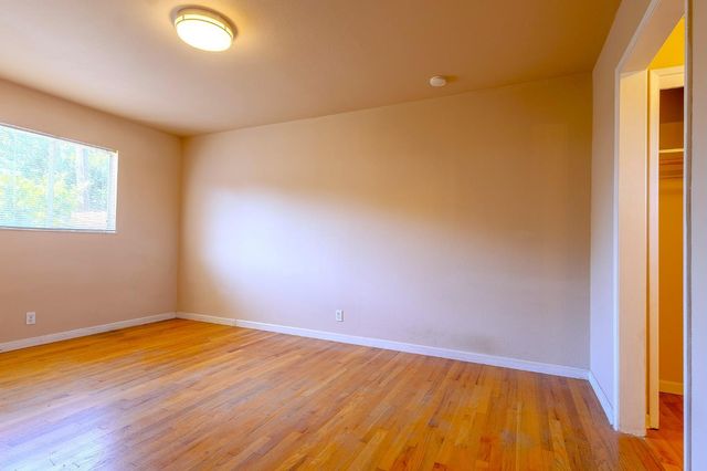 1214 W Downs St, Stockton, CA 95207