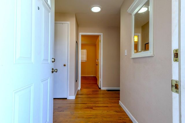 1214 W Downs St, Stockton, CA 95207