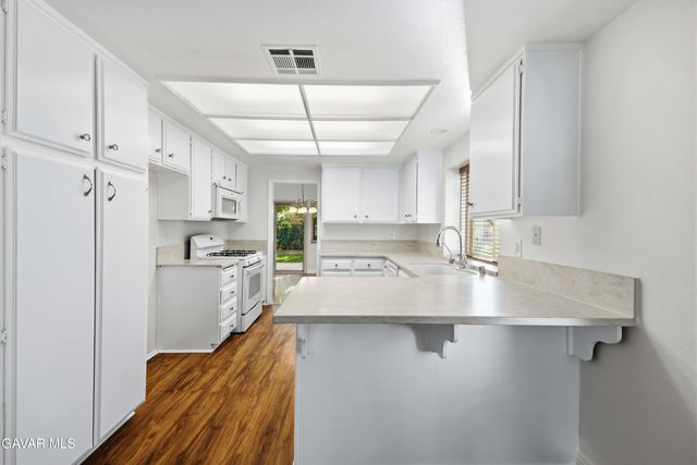 44328 Soft Avenue, Lancaster, CA 93536
