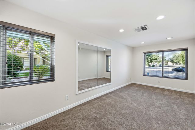44328 Soft Avenue, Lancaster, CA 93536