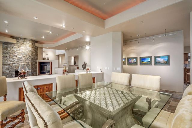 10191 E FILAREE Lane, Scottsdale, AZ 85262