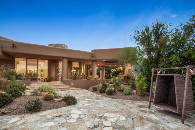 10191 E FILAREE Lane, Scottsdale, AZ 85262