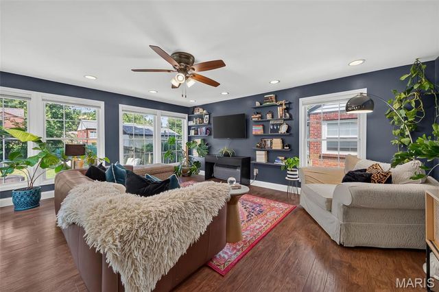 1107 Selma Avenue, Webster Groves, MO 63119